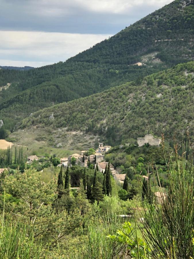 Hotel L'Oustau De La Font Reilhanette Esterno foto